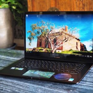 Laptop Asus ZenBook Pro 15